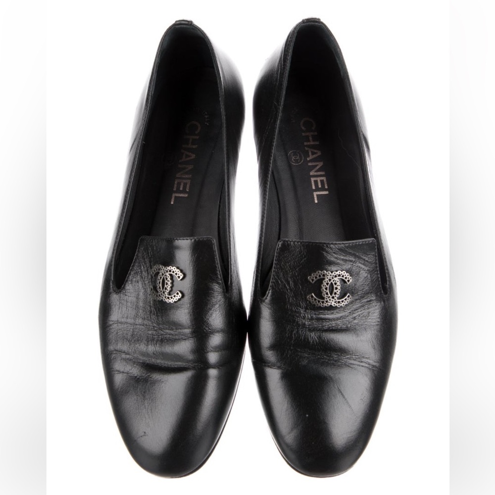 Chanel Flats (Authentic and Vintage)